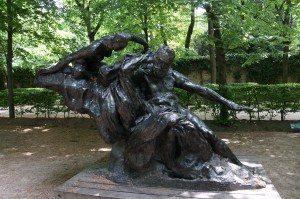 Monument a Victor Hugo (did du Palais Royal)