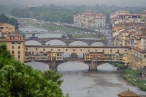 The famous Ponte Vecchio where one can purchase all kinds of jewellery at unreasonable prices!